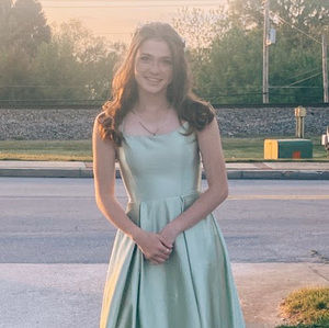 Meet your Posher, Rachel